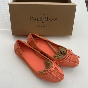 COLE HAAN Air Jenni Bow Bal II size 7B color CREAMSCL SD/PAT New w/ box.